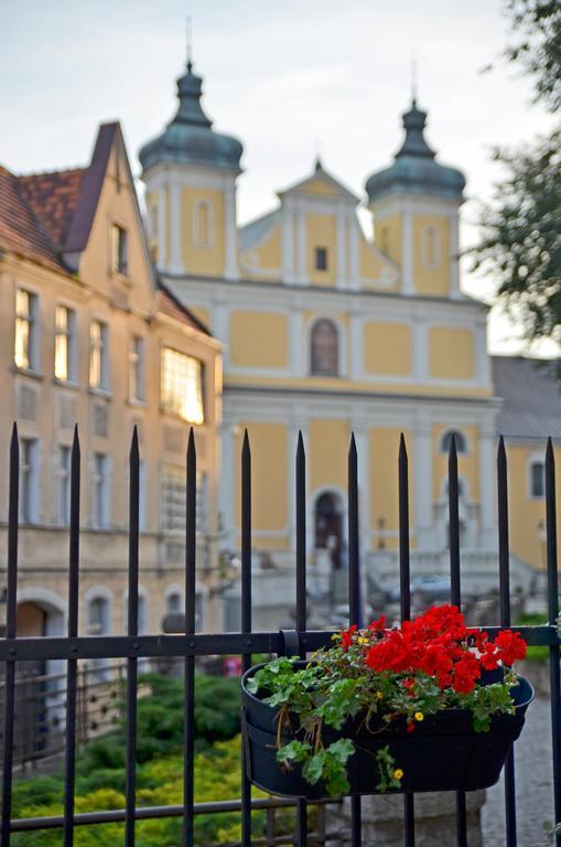 Hill Inn Poznań Buitenkant foto