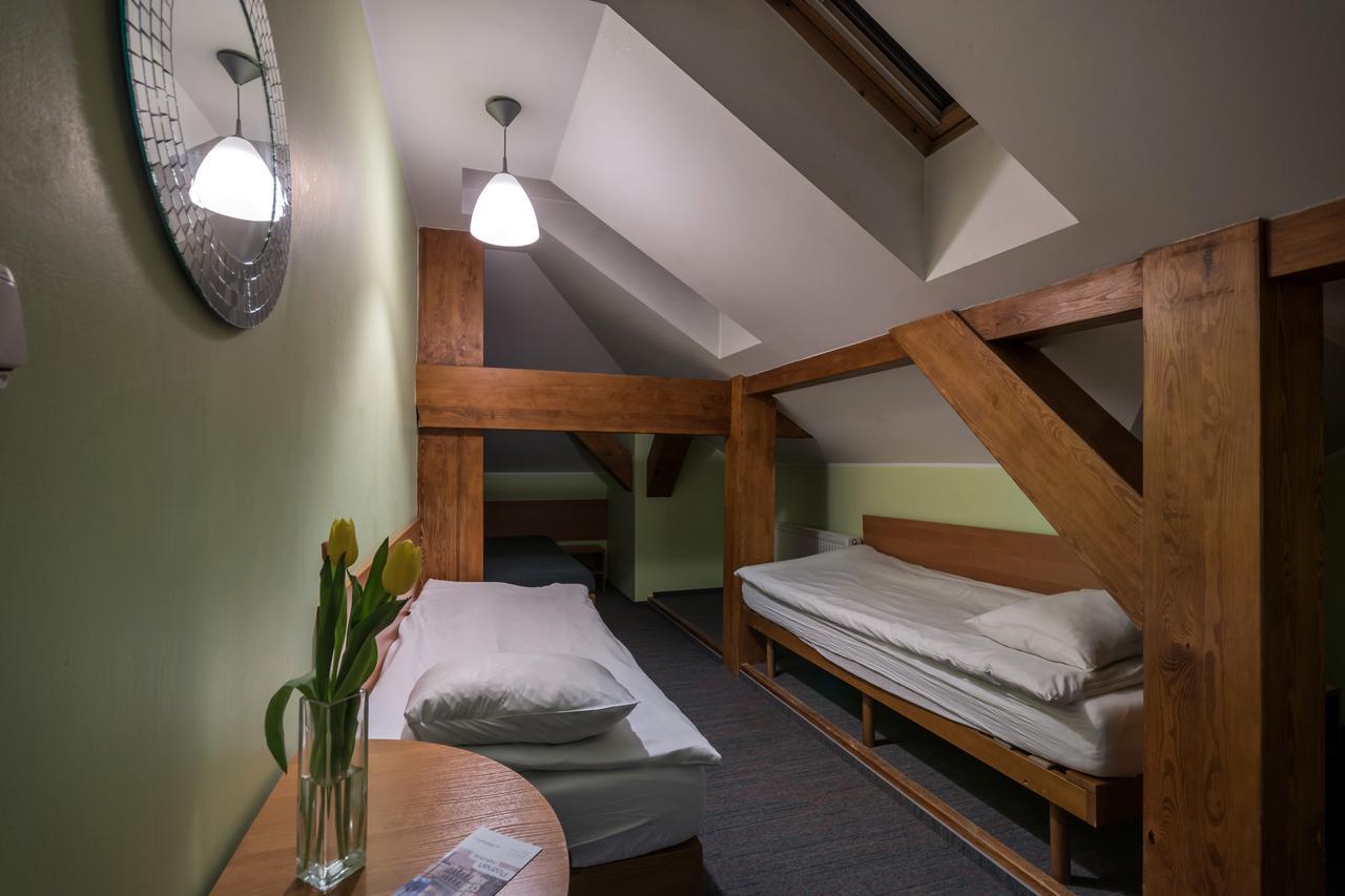 Hill Inn Poznań Buitenkant foto