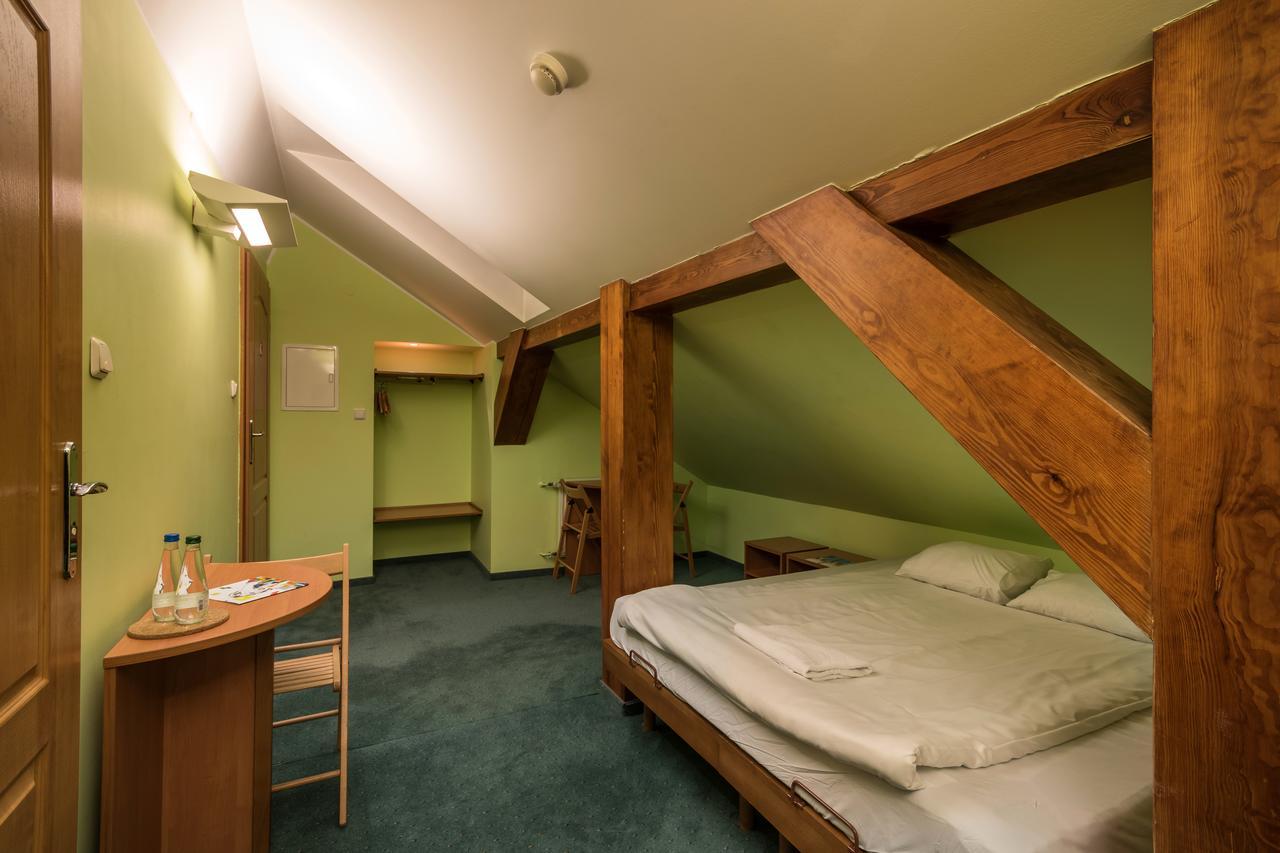 Hill Inn Poznań Buitenkant foto